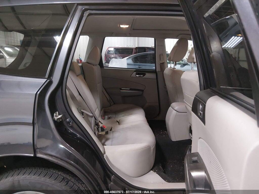 JF2SHADC2DH410755 2013 SUBARU FORESTER photo no. 8