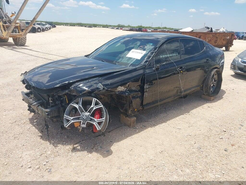 KNAE55LC8J6024617 2018 KIA STINGER photo no. 2