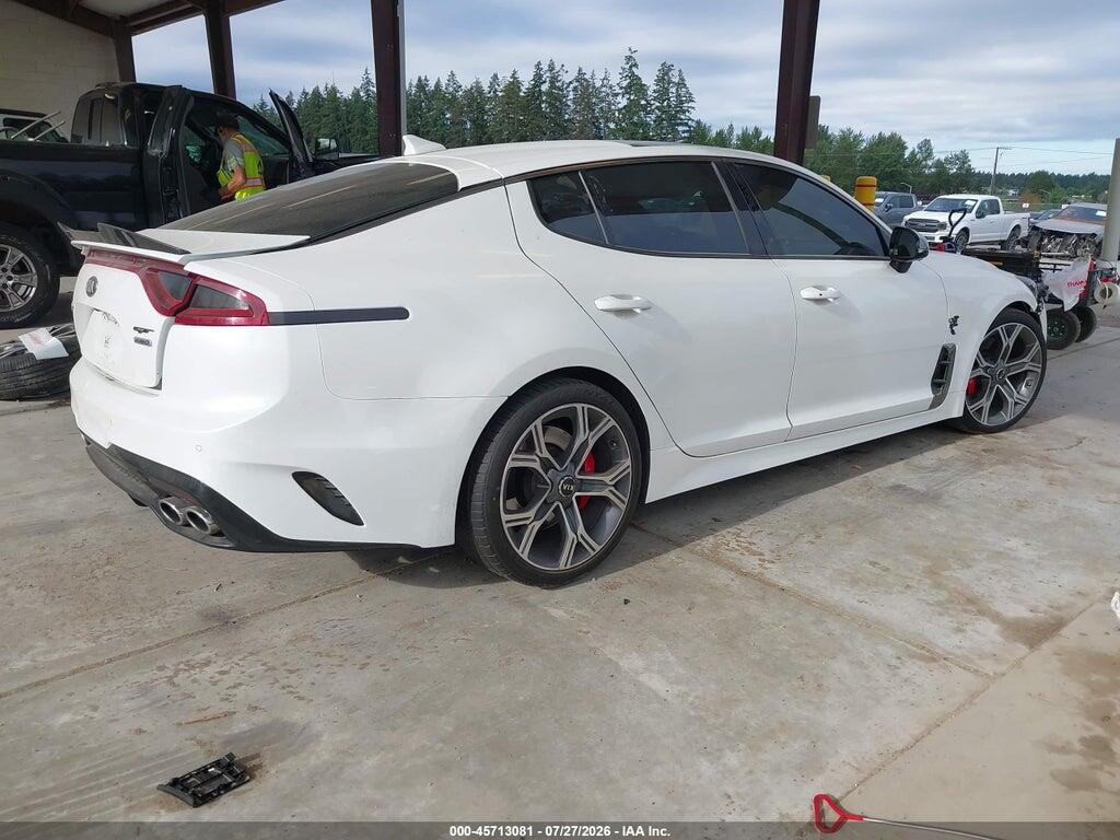 KNAE55LC6J6026916 2018 KIA STINGER photo no. 4