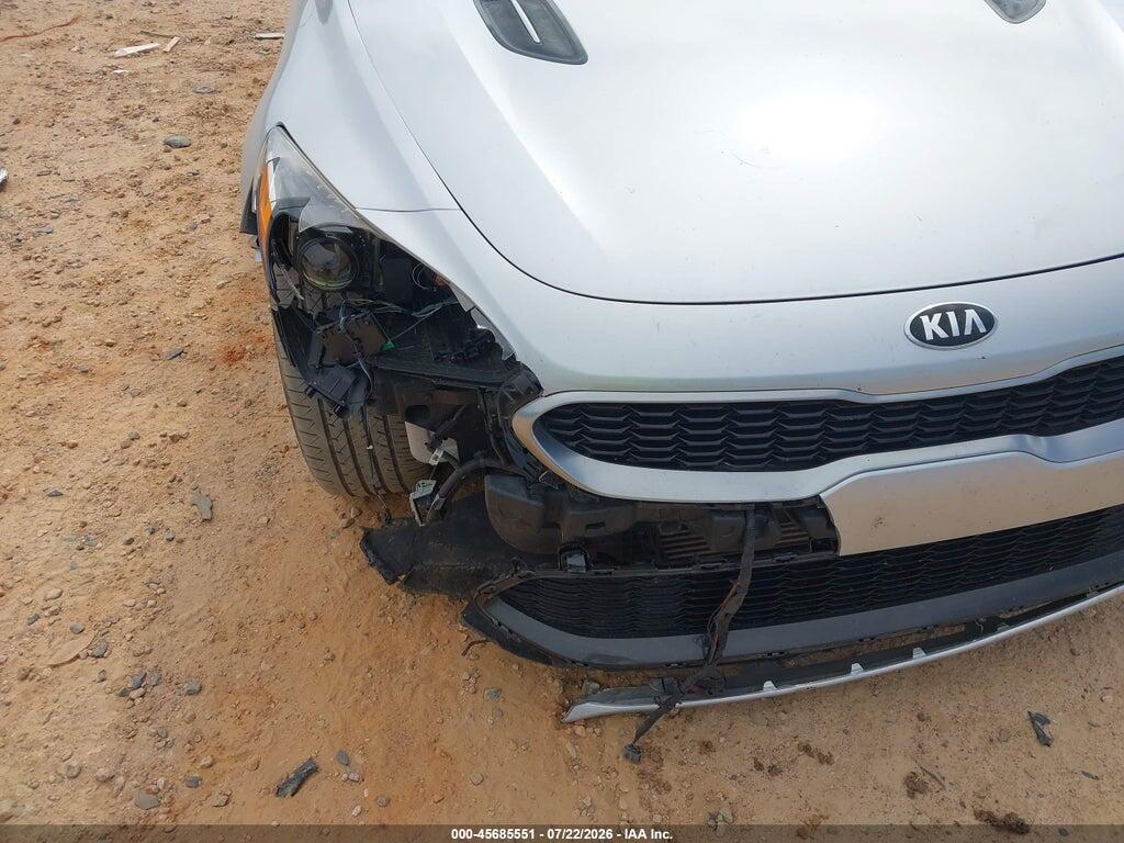 KNAE15LA2J6016832 2018 KIA STINGER photo no. 6