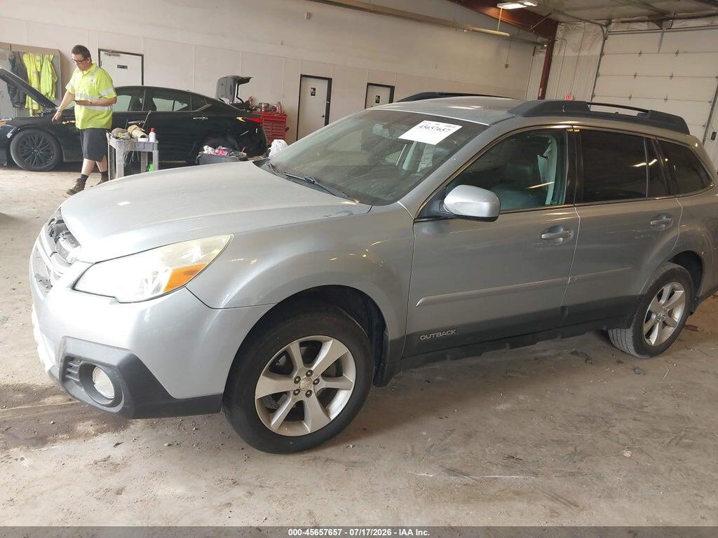 4S4BRBKC1D3276186 2013 SUBARU OUTBACK photo no. 2