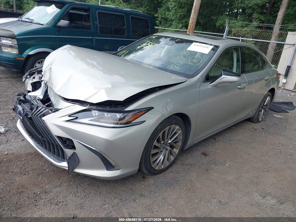 JTHB21B1XK2013312 2019 LEXUS ES 300H photo no. 2