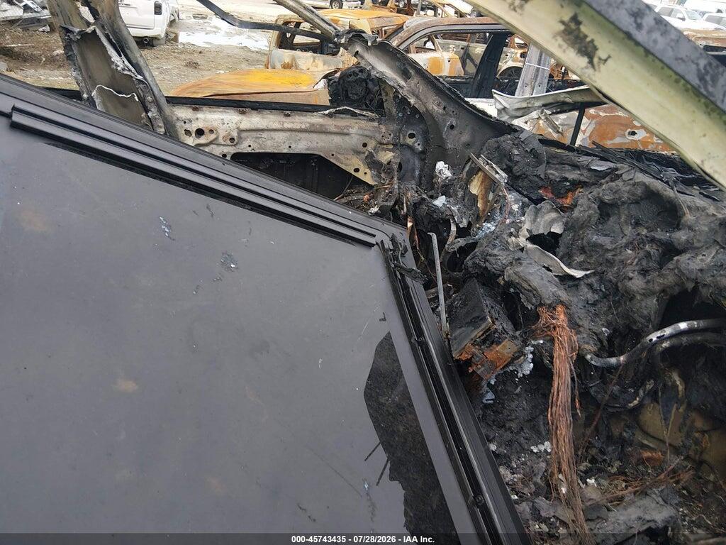 SALYL2RX9JA723873 2018 LAND ROVER RANGE ROVER VELAR photo no. 5