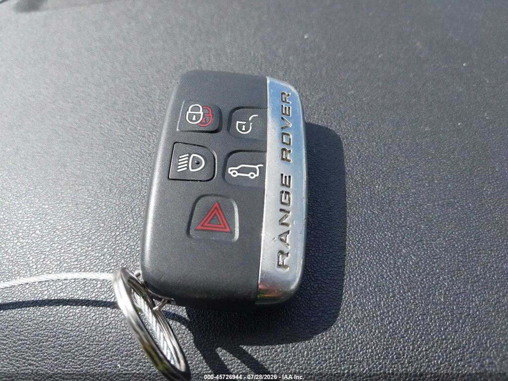 SALYB2RV7JA708743 2018 LAND ROVER RANGE ROVER VELAR photo no. 11