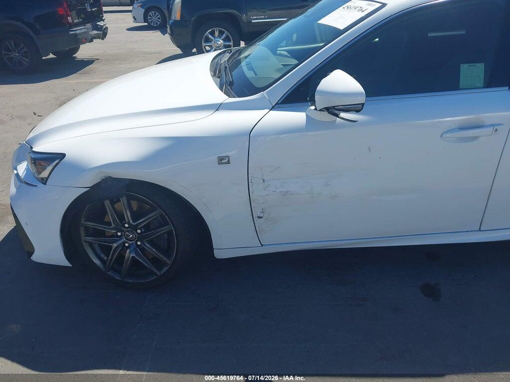 JTHBA1D25J5062018 2018 LEXUS IS 300 photo no. 6