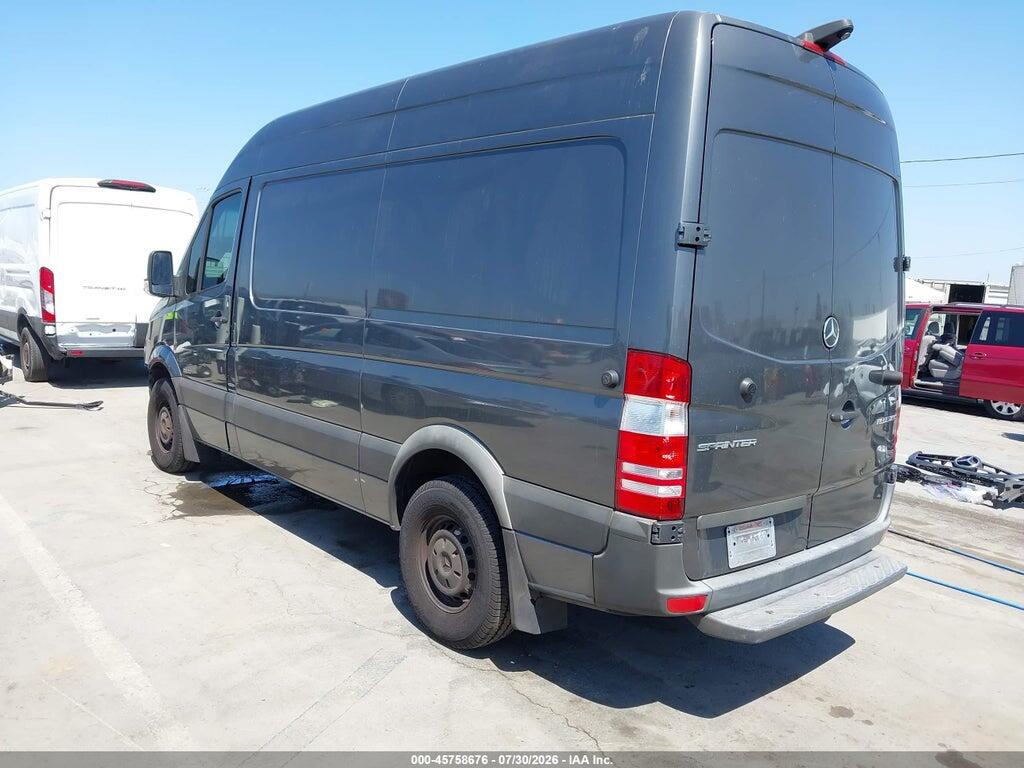 WD3PE7DC3FP142186 2015 MERCEDES-BENZ SPRINTER 2500 photo no. 3