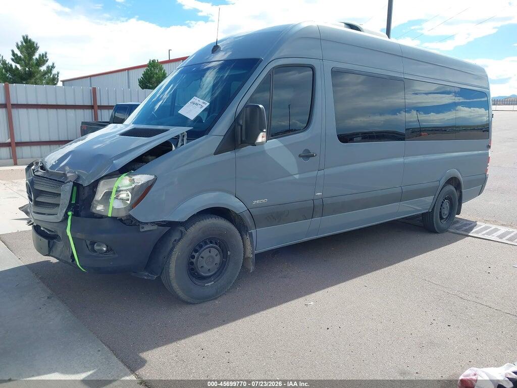 WDZPE8DC0FP155943 2015 MERCEDES-BENZ SPRINTER 2500 photo no. 2
