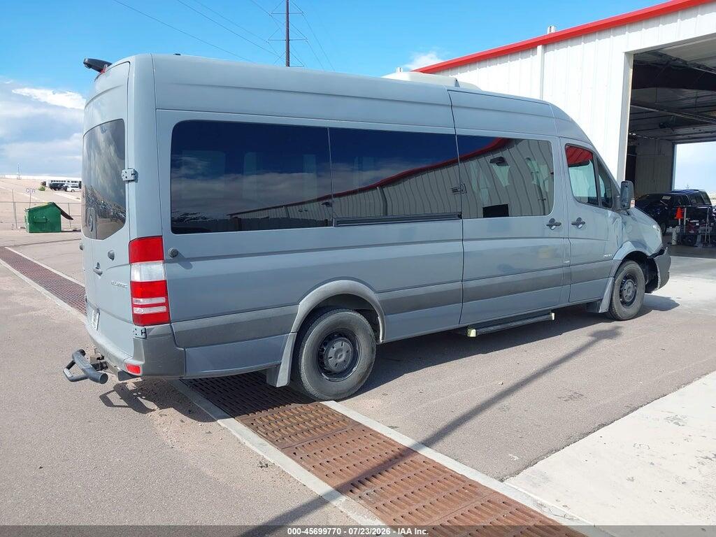 WDZPE8DC0FP155943 2015 MERCEDES-BENZ SPRINTER 2500 photo no. 4