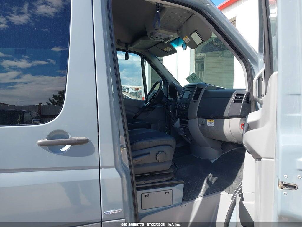 WDZPE8DC0FP155943 2015 MERCEDES-BENZ SPRINTER 2500 photo no. 5