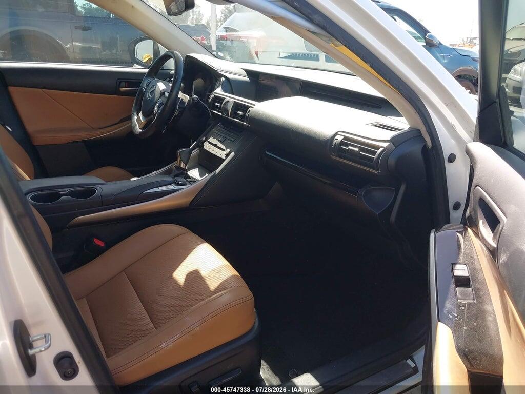 JTHBA1D28K5092504 2019 LEXUS IS 300 photo no. 5