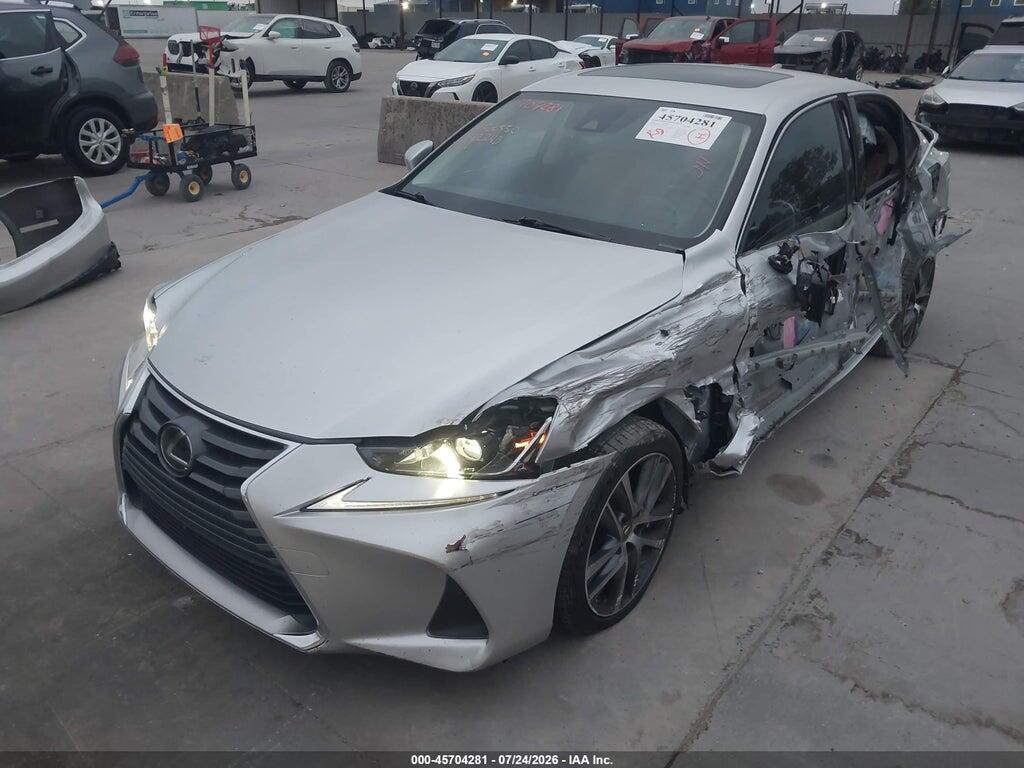 JTHC81D22K5034243 2019 LEXUS IS 300 photo no. 2