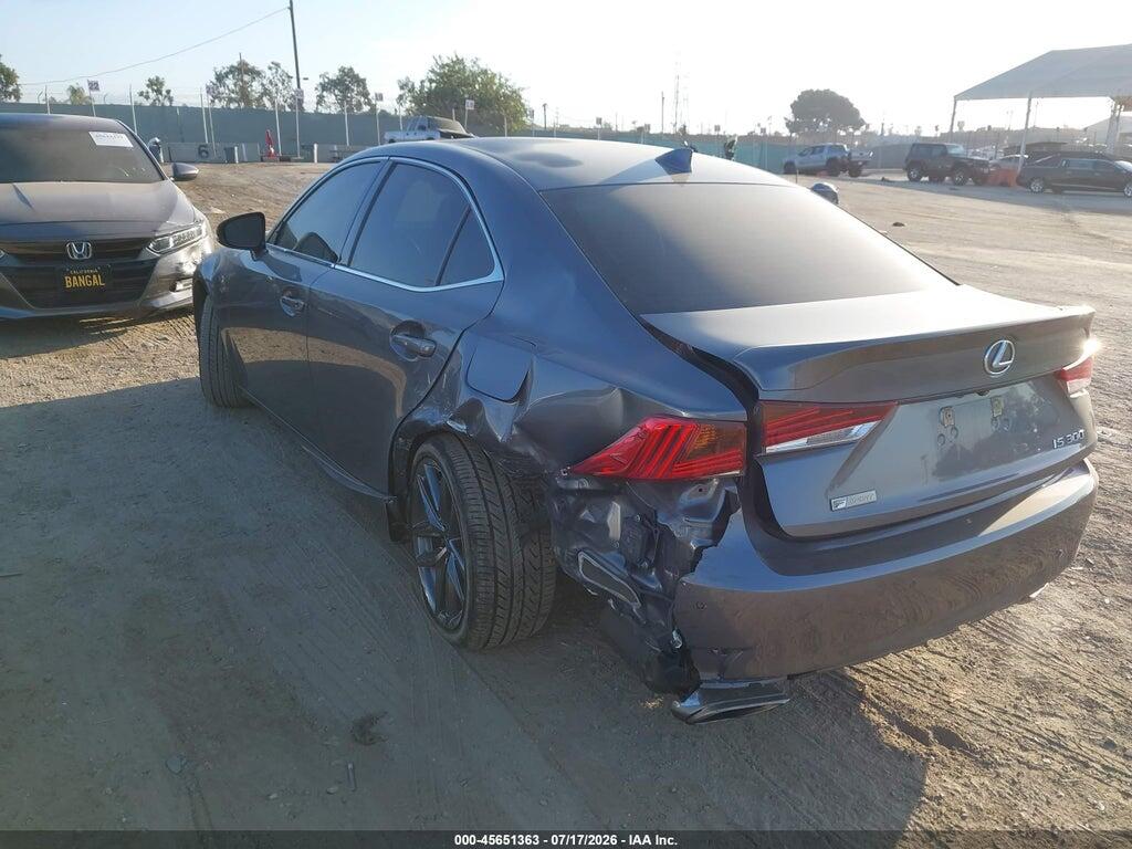 JTHBA1D20K5098152 2019 LEXUS IS 300 photo no. 3