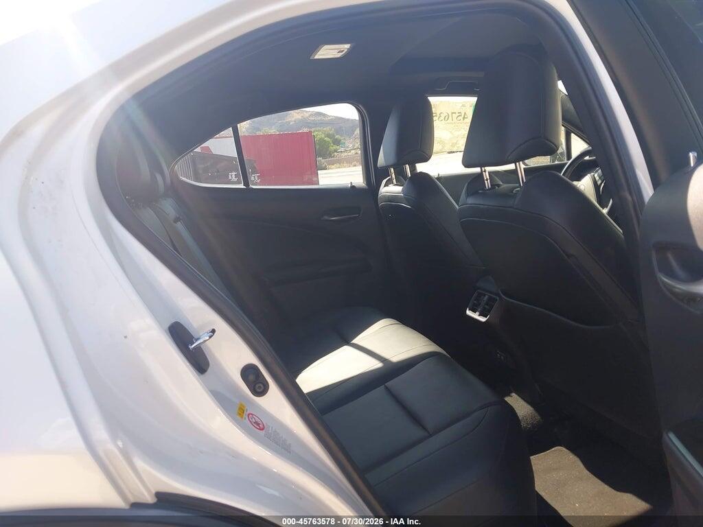 JTHY3JBH1K2004468 2019 LEXUS UX 200 photo no. 8