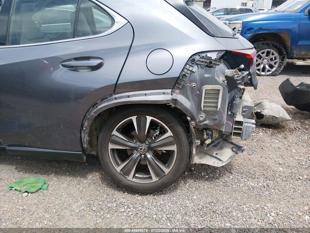JTHY3JBH6K2015207 2019 LEXUS UX 200 photo no. 6