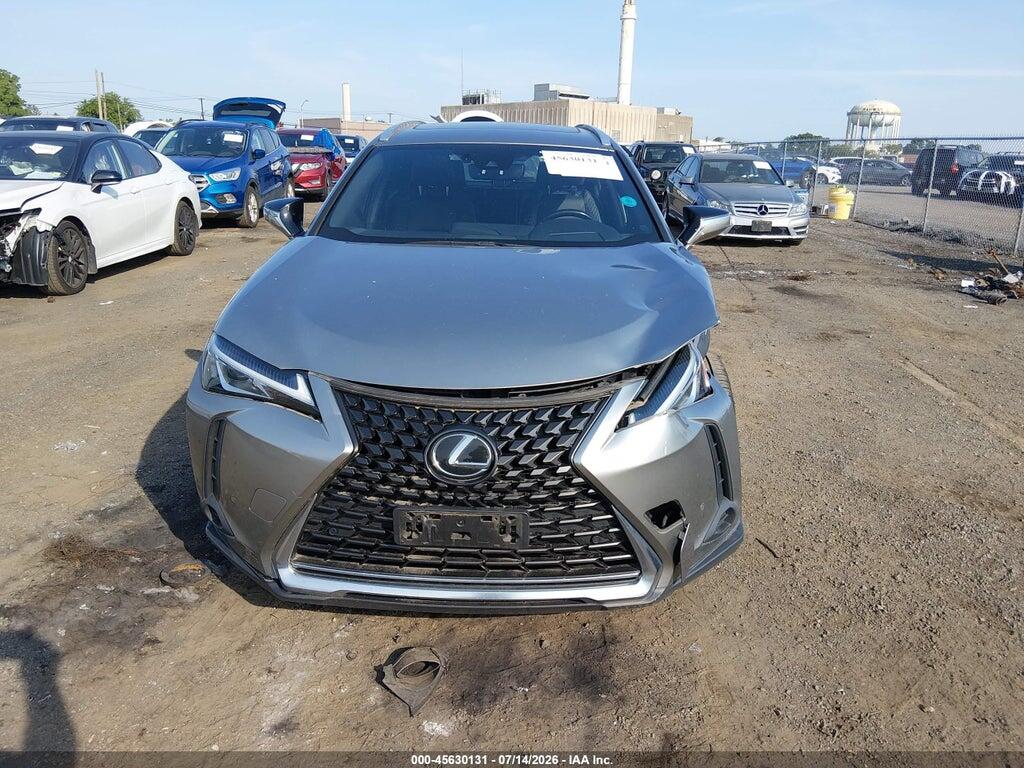 JTHY3JBH6K2000786 2019 LEXUS UX 200 photo no. 12