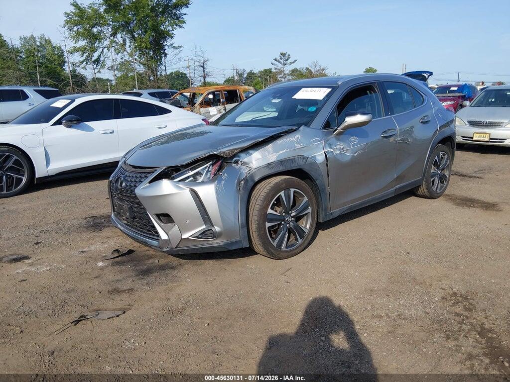 JTHY3JBH6K2000786 2019 LEXUS UX 200 photo no. 2