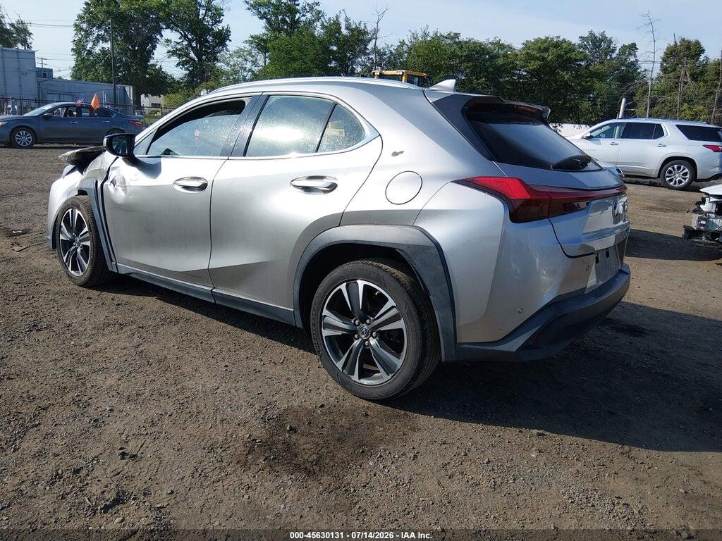 JTHY3JBH6K2000786 2019 LEXUS UX 200 photo no. 3