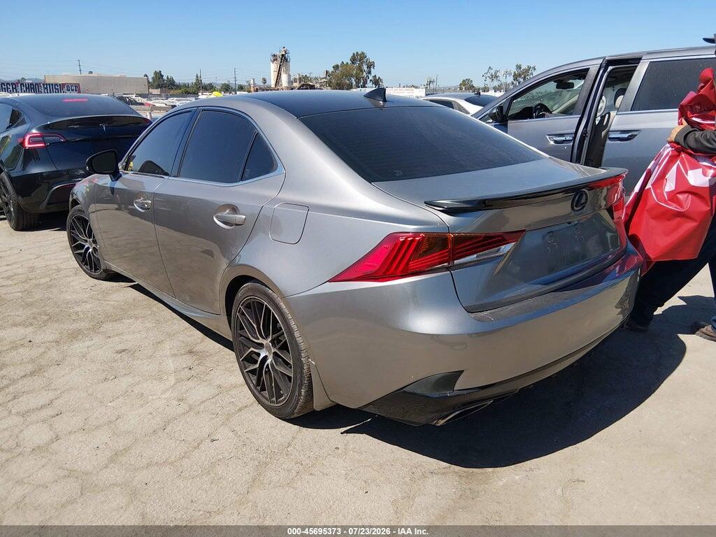 JTHBA1D24J5076895 2018 LEXUS IS 300 photo no. 3