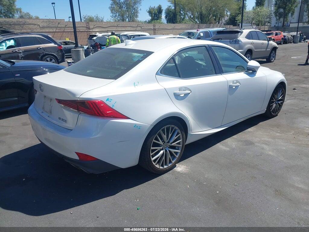 JTHBA1D29J5063849 2018 LEXUS IS 300 photo no. 4