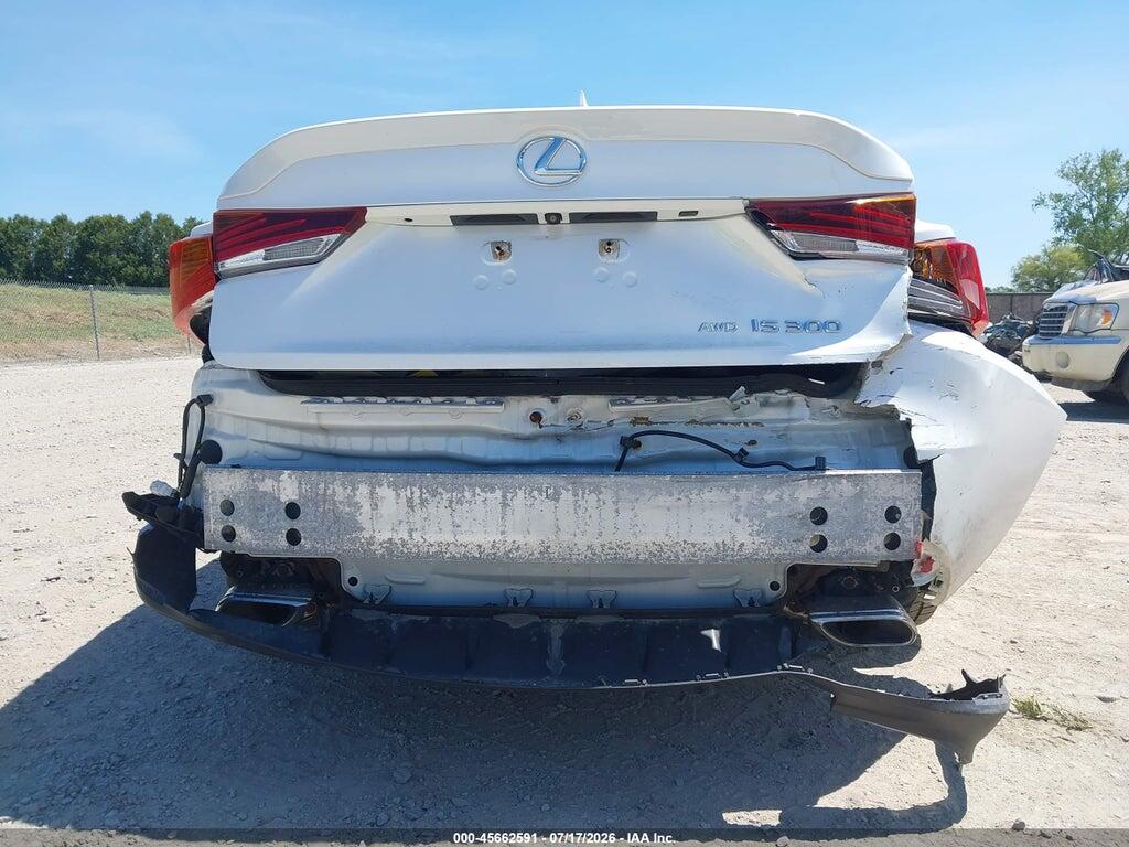JTHC81D22J5028487 2018 LEXUS IS 300 photo no. 6