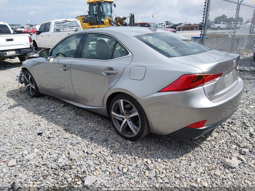 JTHC81D2XJ5031914 2018 LEXUS IS 300 photo no. 3