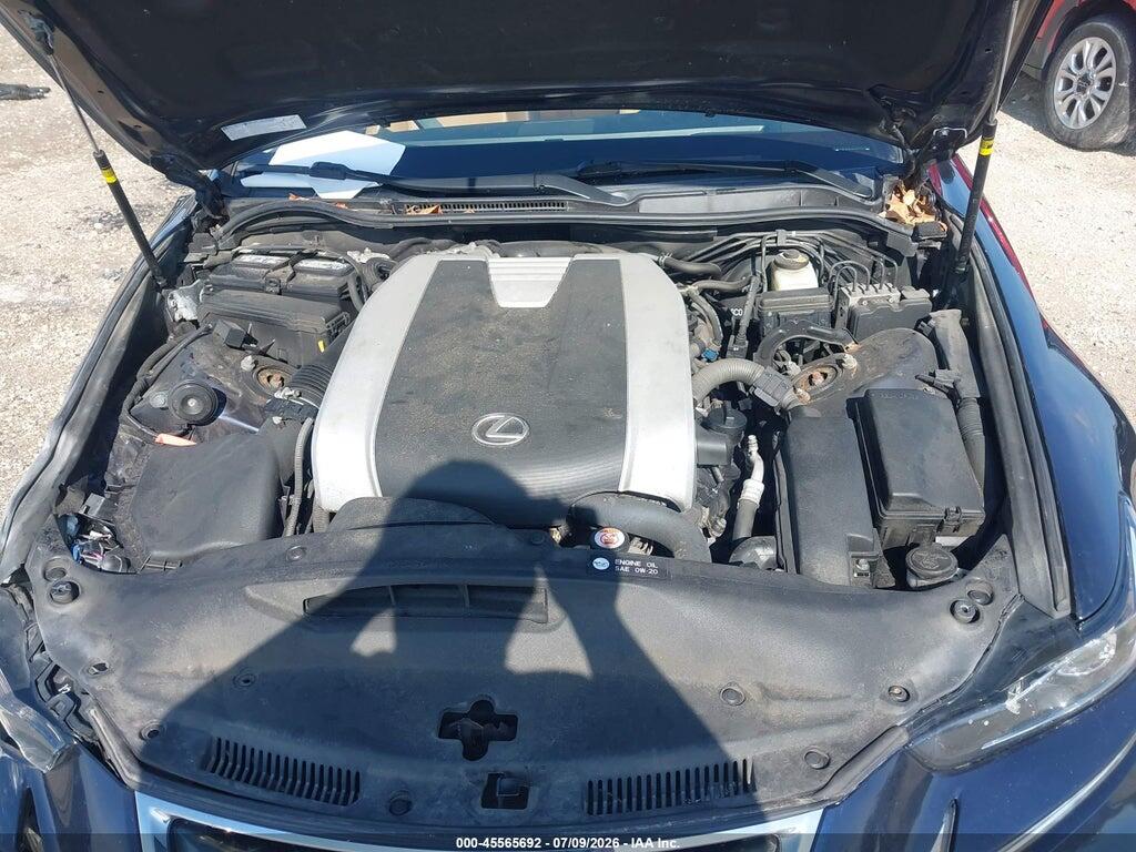 JTHC81D25J5030475 2018 LEXUS IS 300 photo no. 10