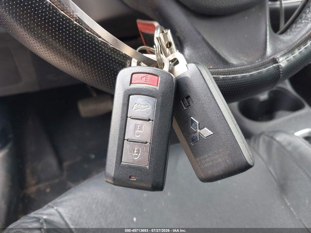 JA4AD3A38FZ011345 2015 MITSUBISHI OUTLANDER photo no. 11