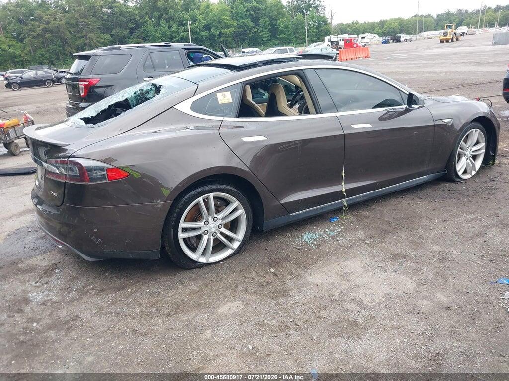 5YJSA1CP8DFP09903 2013 TESLA MODEL S photo no. 4