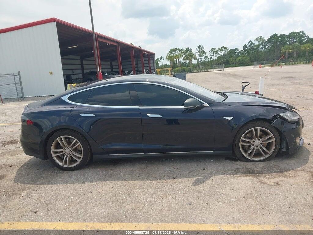5YJSA1AG8DFP11654 2013 TESLA MODEL S photo no. 12