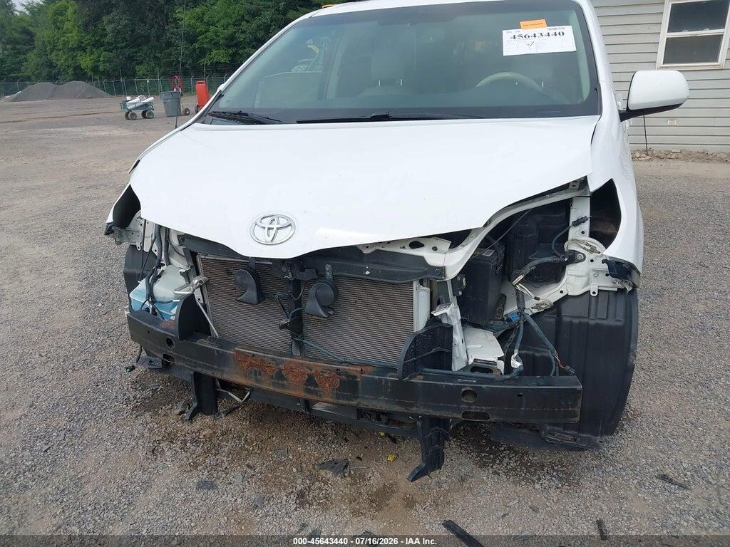 5TDYK3DC2DS376284 2013 TOYOTA SIENNA photo no. 6