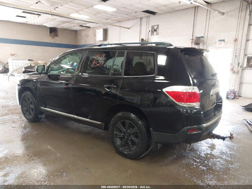 5TDBK3EH1DS203758 2013 TOYOTA HIGHLANDER photo no. 3
