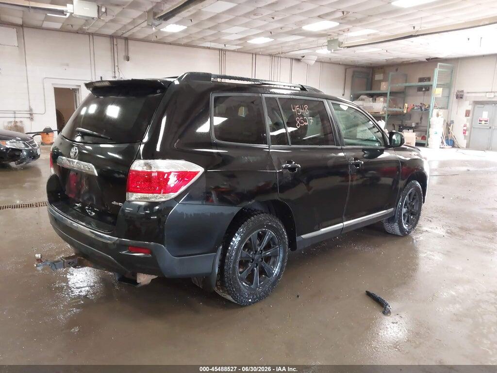 5TDBK3EH1DS203758 2013 TOYOTA HIGHLANDER photo no. 4