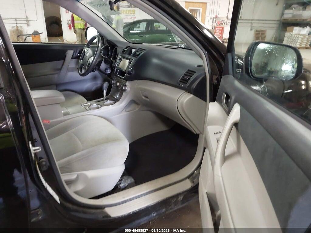 5TDBK3EH1DS203758 2013 TOYOTA HIGHLANDER photo no. 5