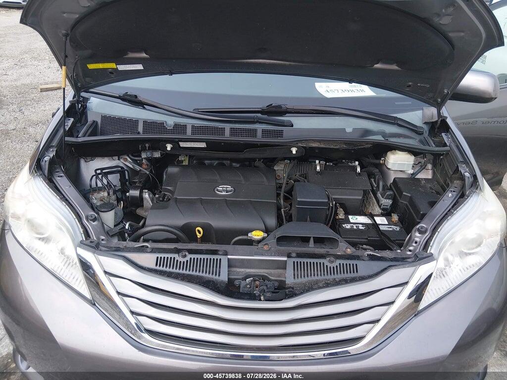 5TDDK3DC5DS053796 2013 TOYOTA SIENNA photo no. 10