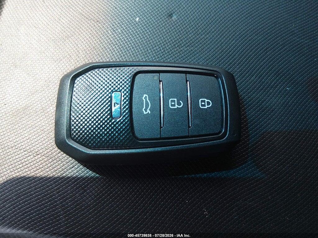 5TDDK3DC5DS053796 2013 TOYOTA SIENNA photo no. 11