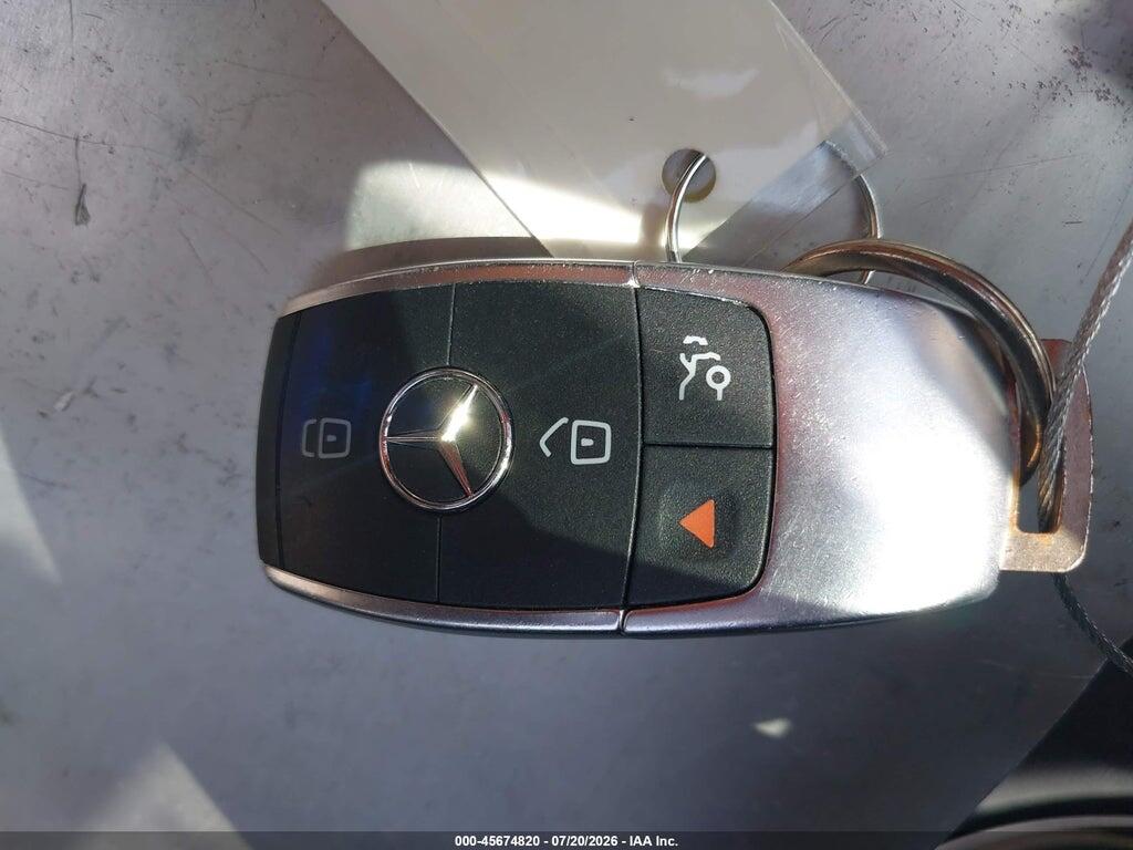 55SWF8DB0LU323228 2020 MERCEDES-BENZ C 300 photo no. 11