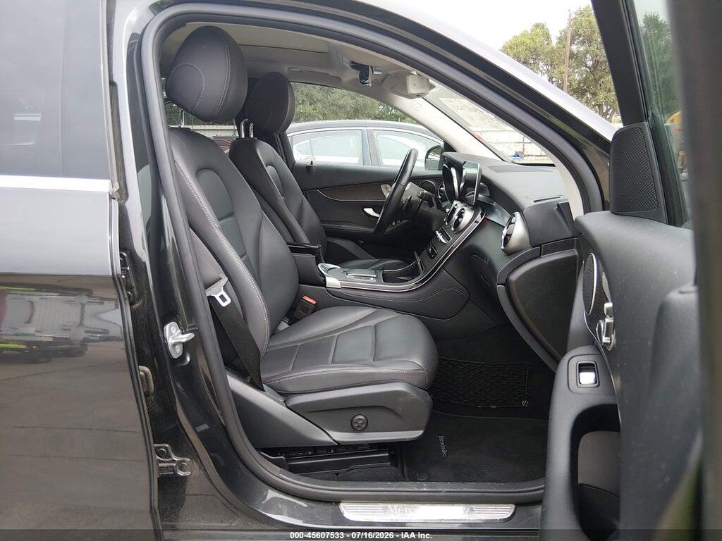 WDC0G8DB7LF754191 2020 MERCEDES-BENZ GLC 300 photo no. 5