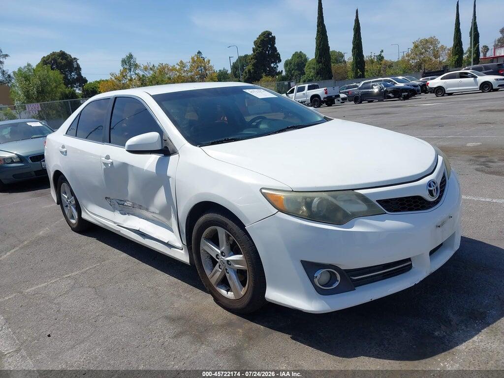 4T1BF1FKXDU668159 2013 TOYOTA CAMRY photo no. 1