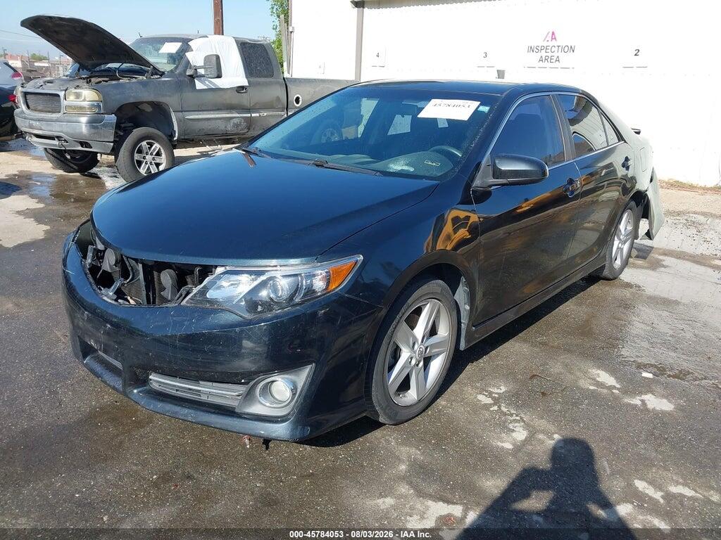 4T1BF1FK6DU212322 2013 TOYOTA CAMRY photo no. 2