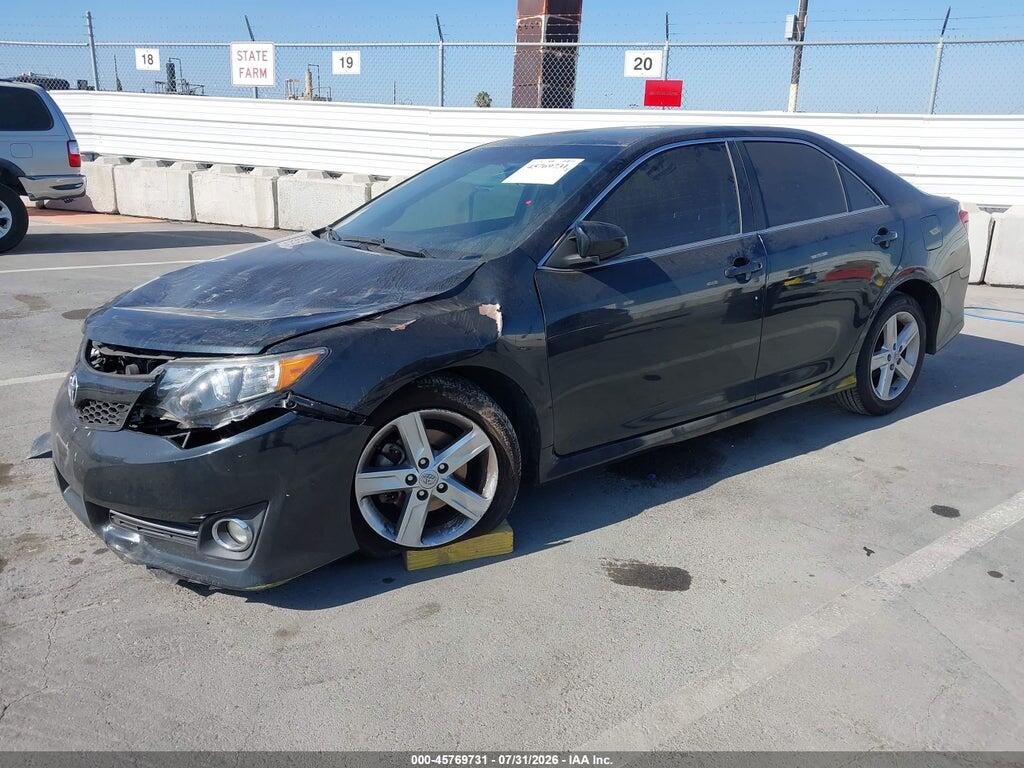 4T1BF1FK7DU279947 2013 TOYOTA CAMRY photo no. 2