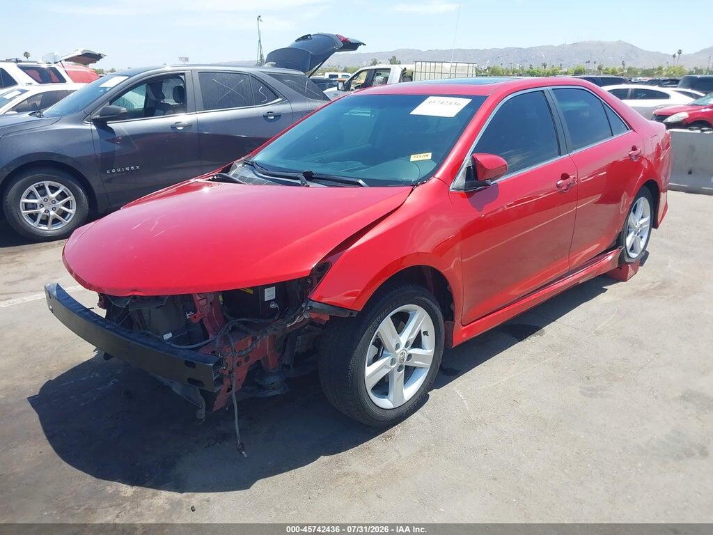 4T1BF1FK6DU657708 2013 TOYOTA CAMRY photo no. 2