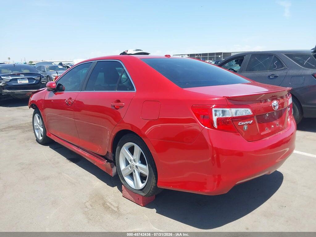 4T1BF1FK6DU657708 2013 TOYOTA CAMRY photo no. 3