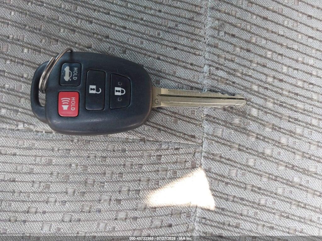 4T4BF1FK8DR328529 2013 TOYOTA CAMRY photo no. 11