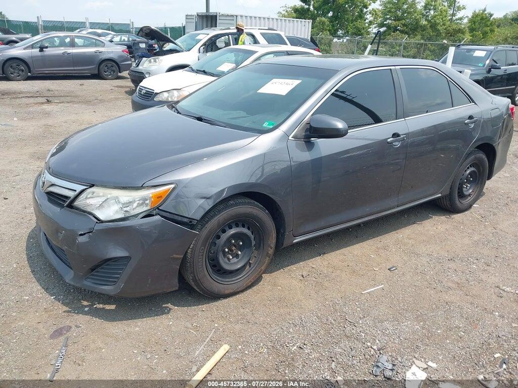 4T4BF1FK8DR328529 2013 TOYOTA CAMRY photo no. 2