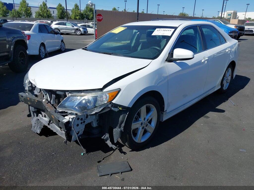 4T1BF1FKXDU237935 2013 TOYOTA CAMRY photo no. 2