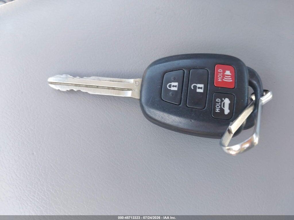 4T4BF1FK4DR309542 2013 TOYOTA CAMRY photo no. 11