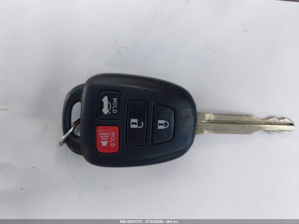 4T1BF1FK9DU713835 2013 TOYOTA CAMRY photo no. 11