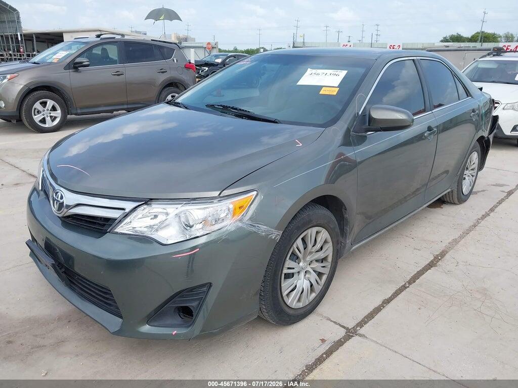 4T1BF1FK5DU704677 2013 TOYOTA CAMRY photo no. 2