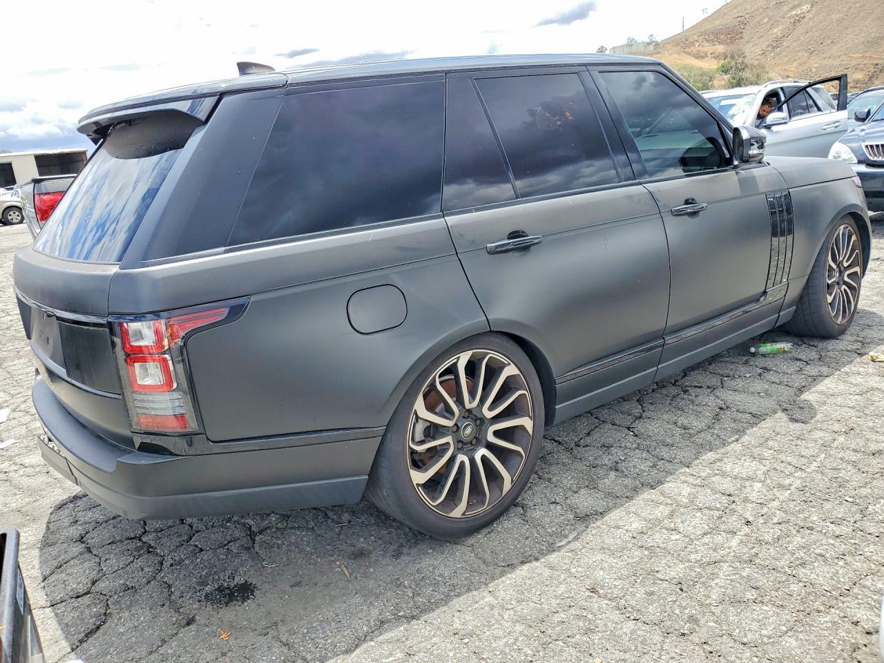 2017 LAND ROVER RANGE ROVER HSE — Фото 3 из 13