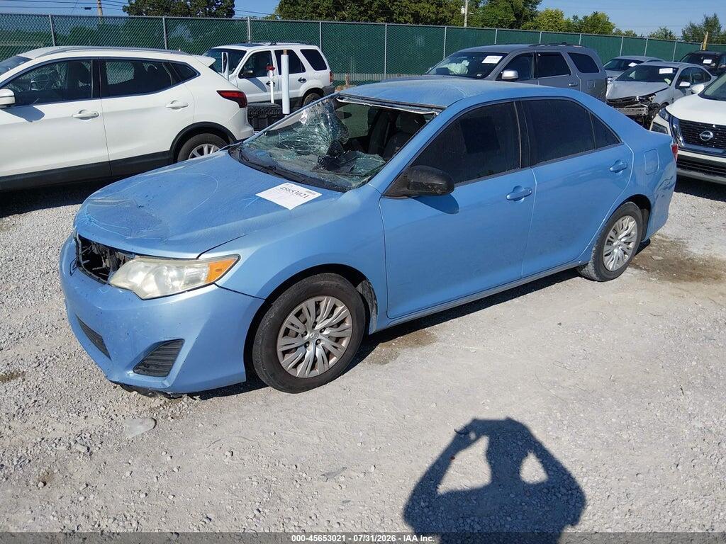 4T1BF1FK8DU643423 2013 TOYOTA CAMRY photo no. 2